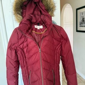 Wythe NY Women's Burgundy Puffer Jacket with Faux Fur Hood